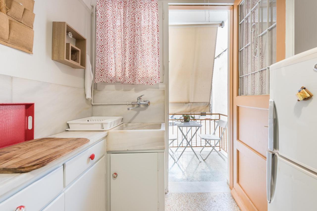 Private Rooms Athens - Shared Bathroom Buitenkant foto