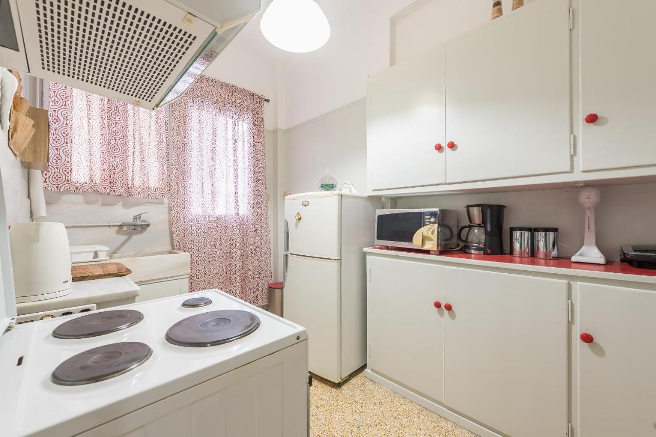 Private Rooms Athens - Shared Bathroom Buitenkant foto